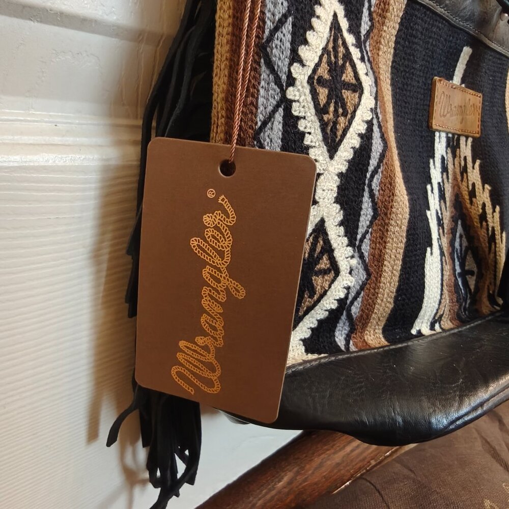 Wrangler Purse - Picture 5 of 10